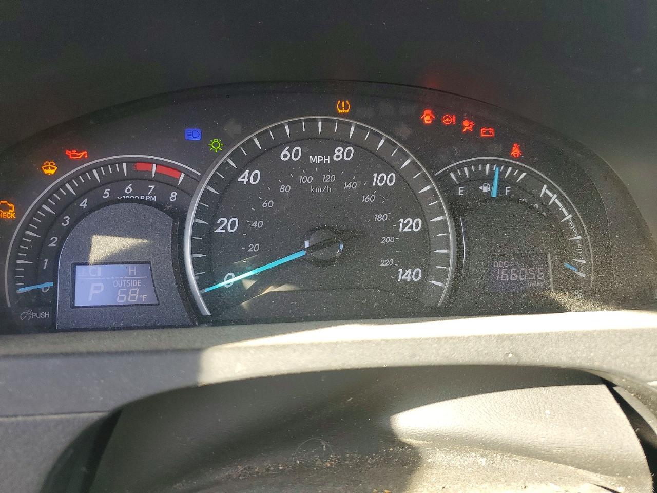 2013 TOYOTA CAMRY L photo 9