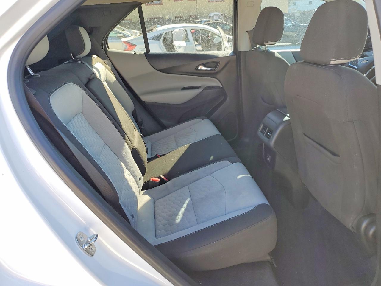 2020 CHEVROLET EQUINOX LT photo 10