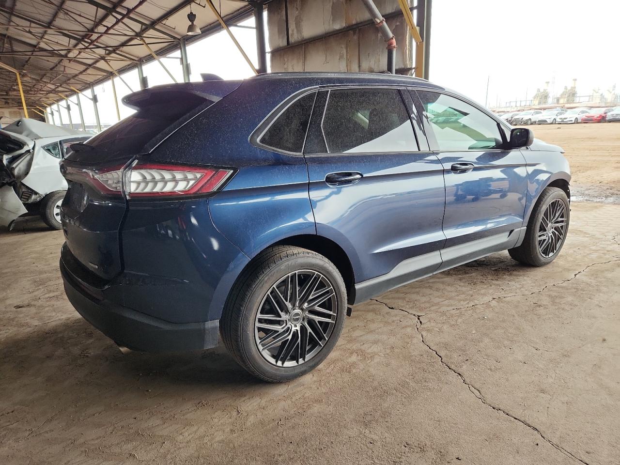 2017 FORD EDGE SE photo 3