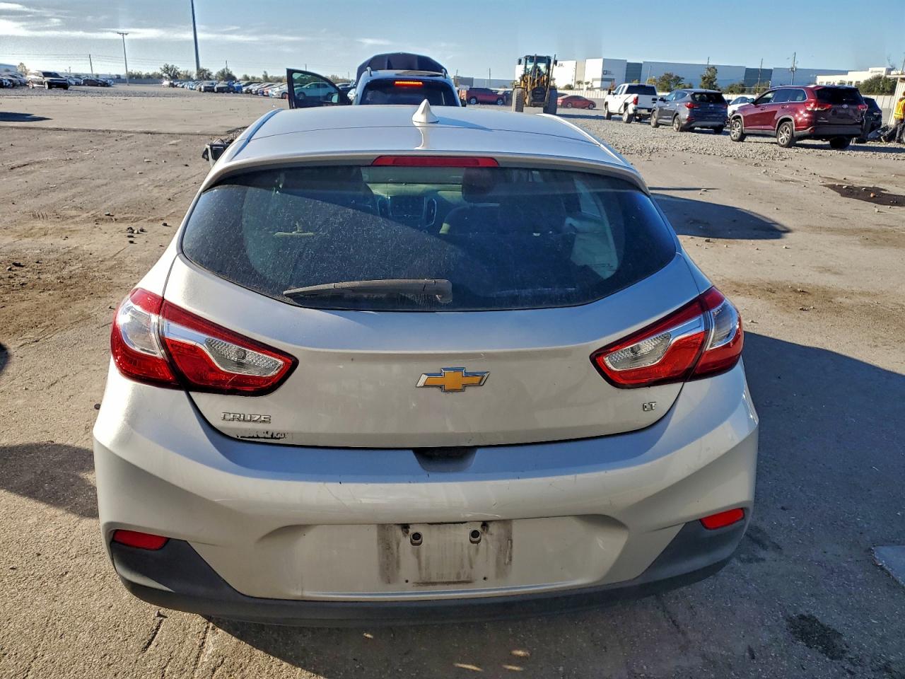 2019 CHEVROLET CRUZE LT photo 11