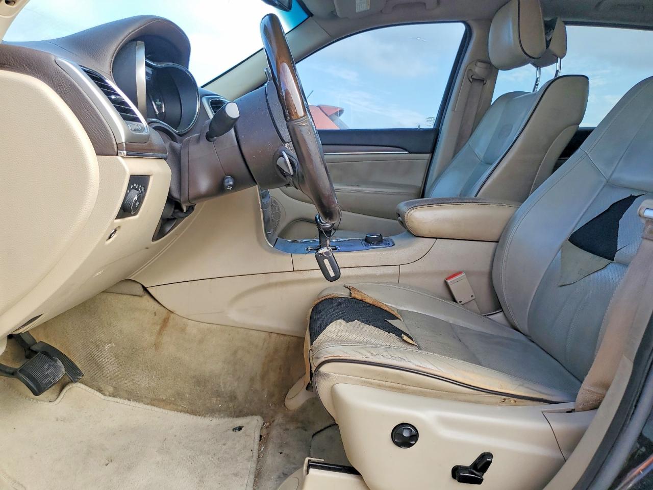 2014 JEEP GRAND CHEROKEE OVERLAND photo 7
