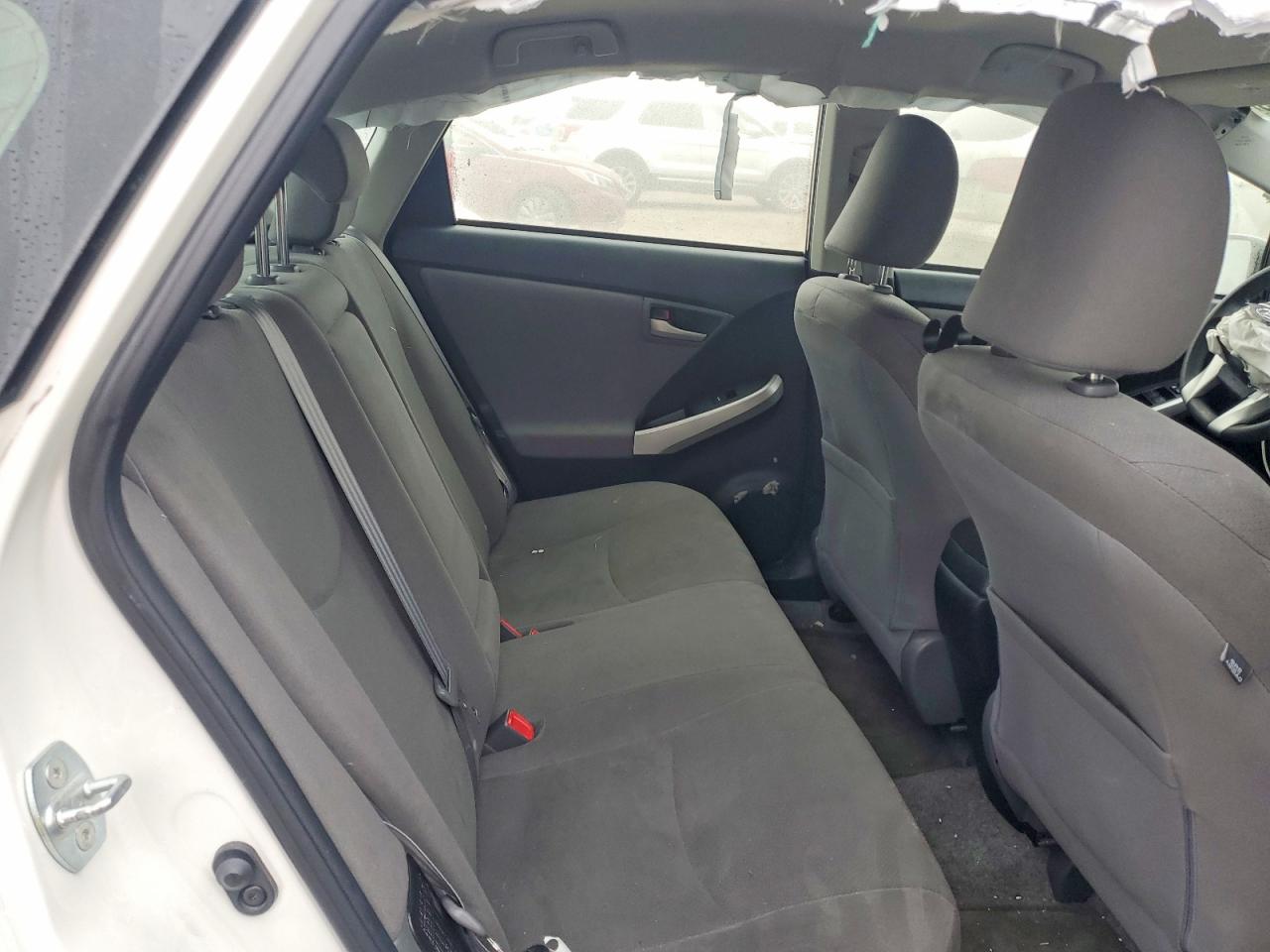 2013 TOYOTA PRIUS photo 10
