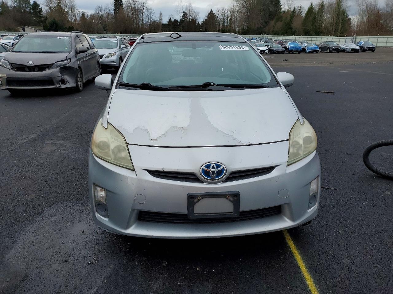 2010 TOYOTA PRIUS photo 5