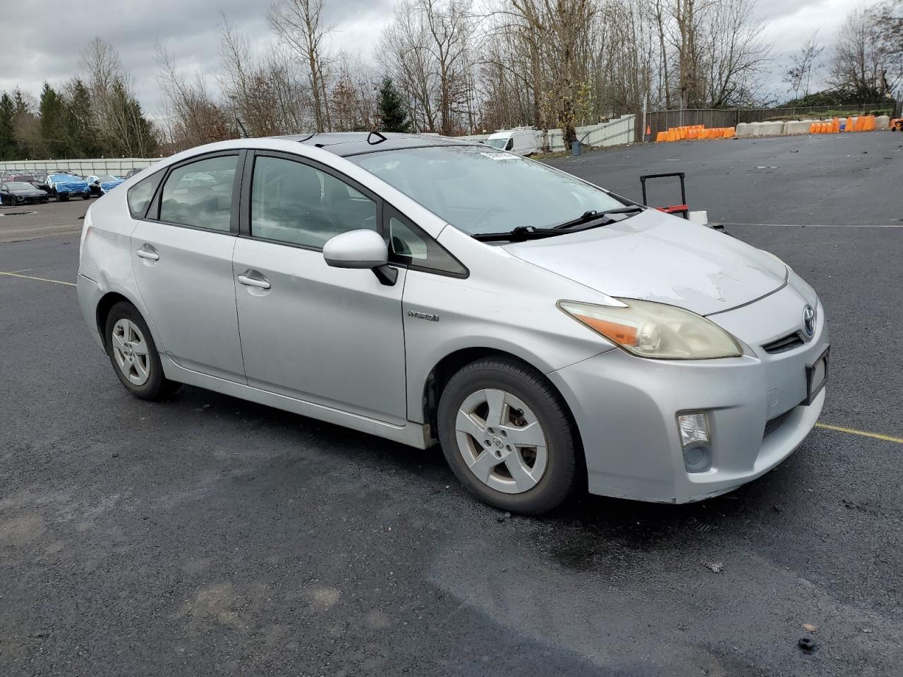 2010 TOYOTA PRIUS photo 4