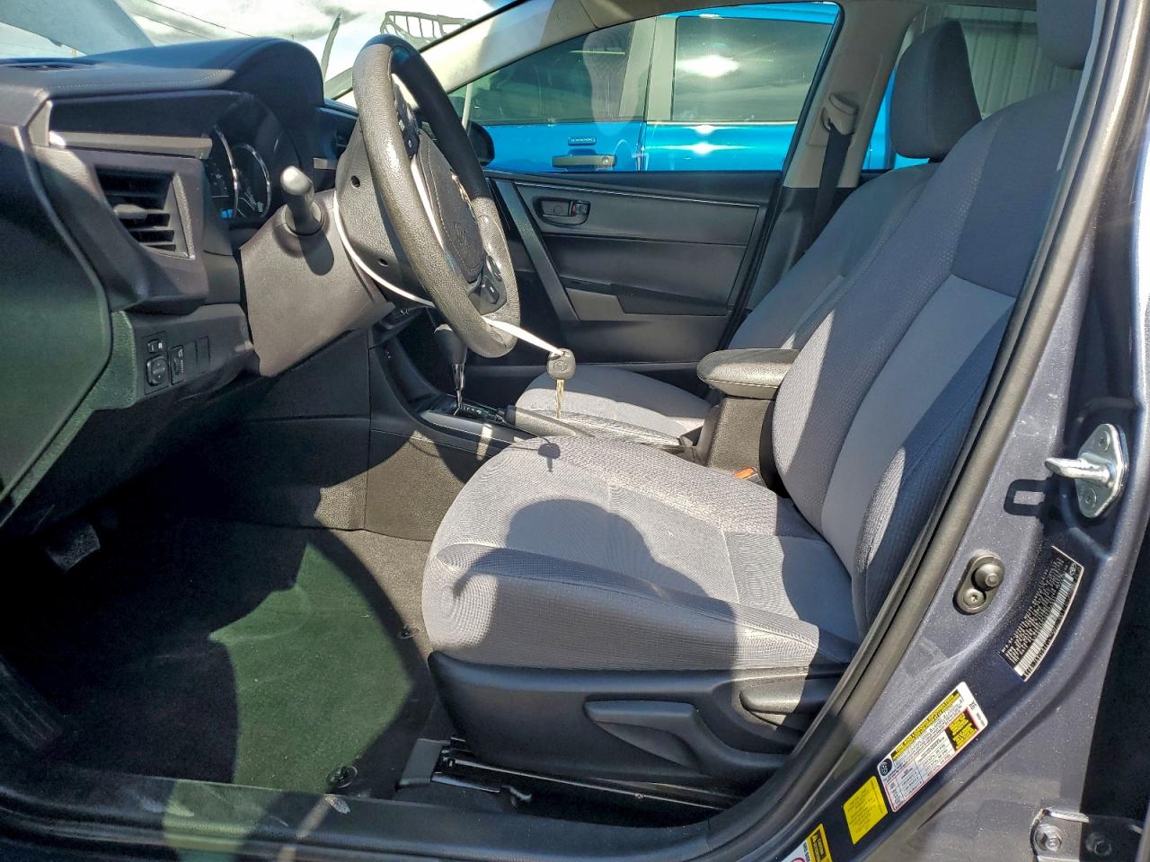 2016 TOYOTA COROLLA L photo 7