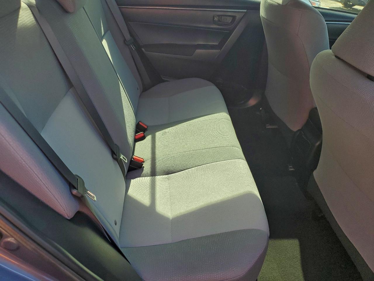 2016 TOYOTA COROLLA L photo 10