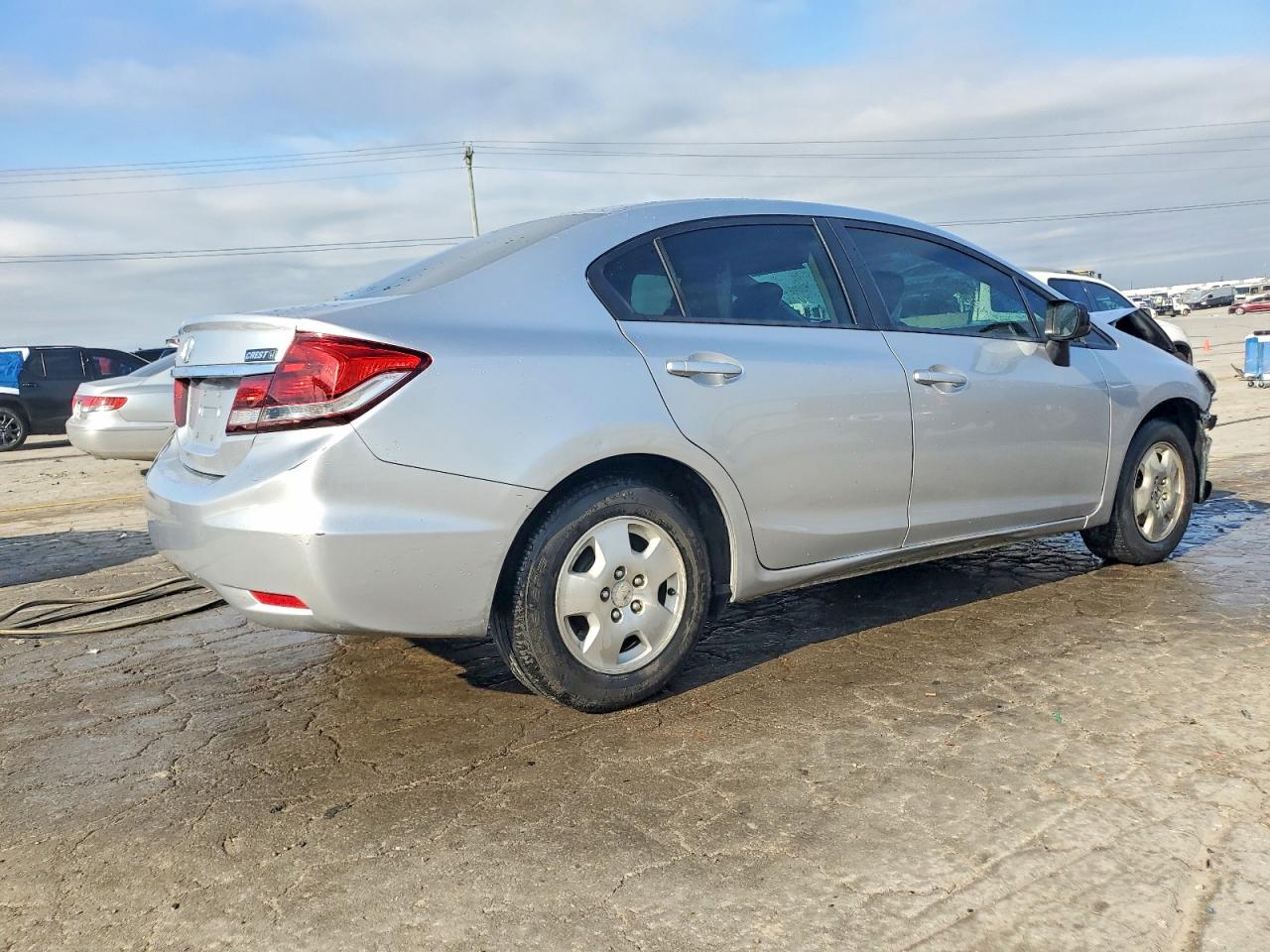 2015 HONDA CIVIC LX photo 3