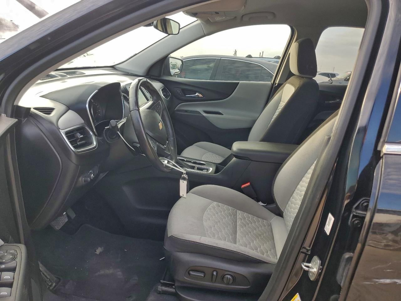 2019 CHEVROLET EQUINOX LT photo 7