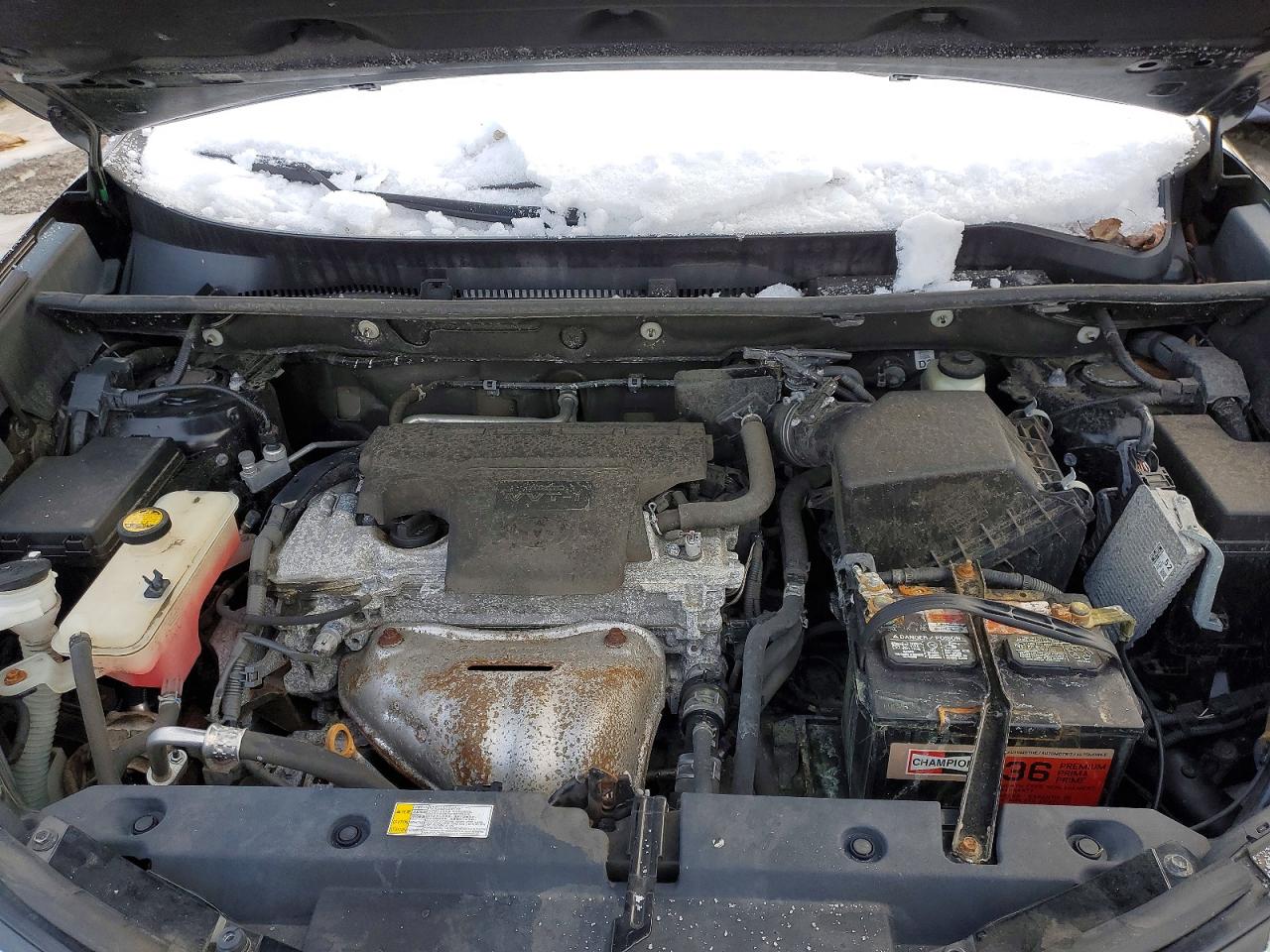 2016 TOYOTA RAV4 XLE photo 12