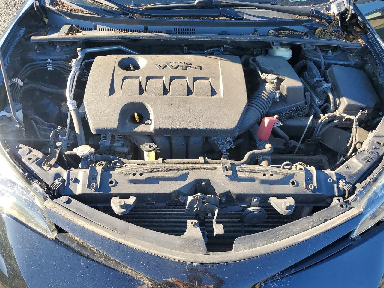 2018 TOYOTA COROLLA L photo 11