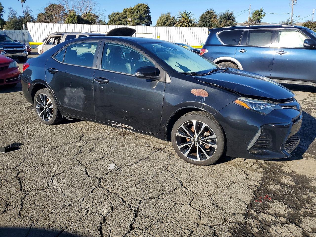 2018 TOYOTA COROLLA L photo 4