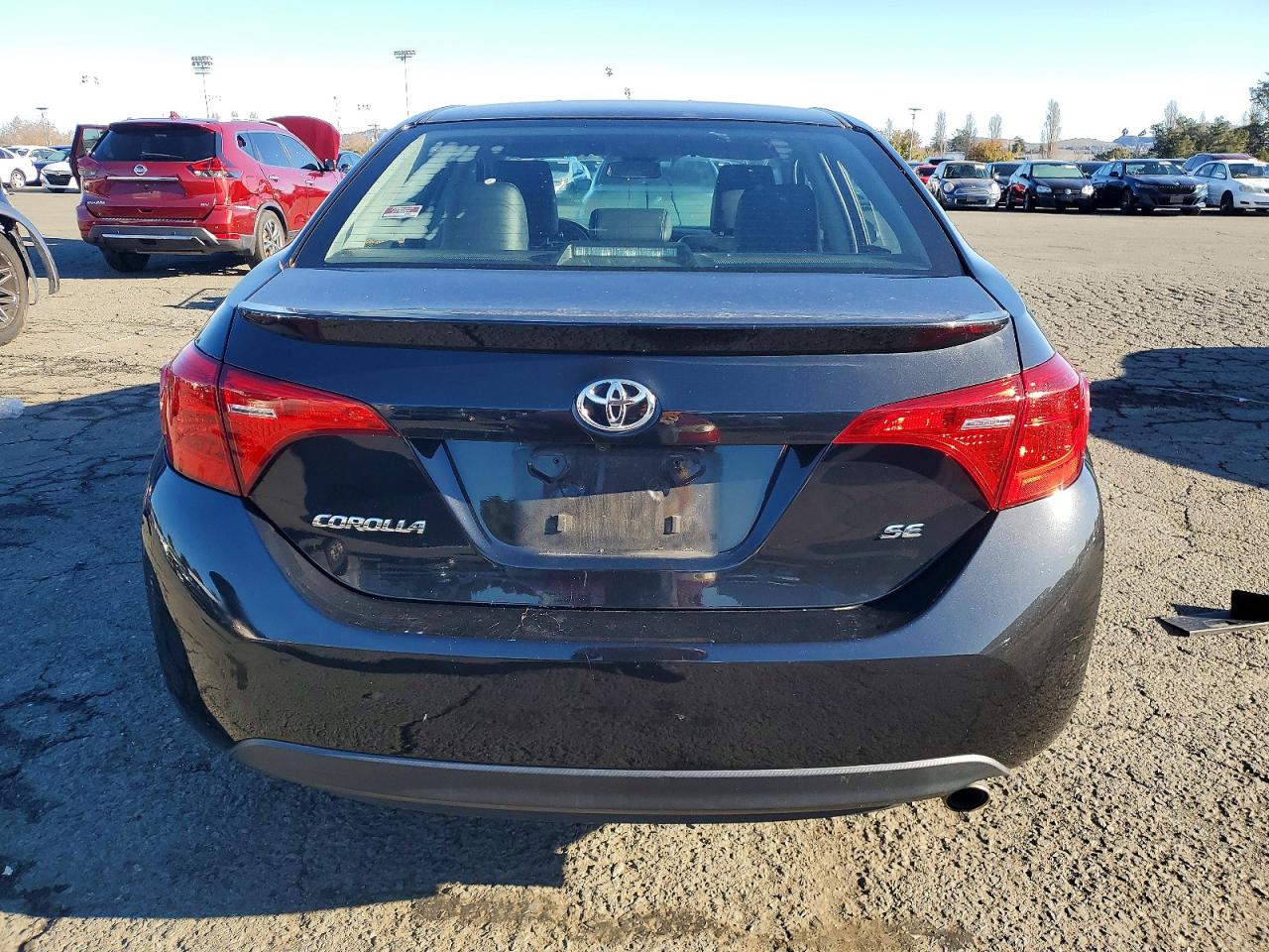 2018 TOYOTA COROLLA L photo 6