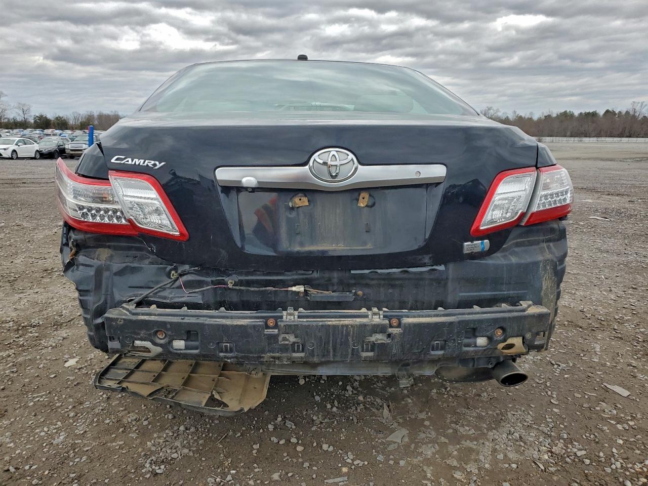 2011 TOYOTA CAMRY HYBRID photo 11