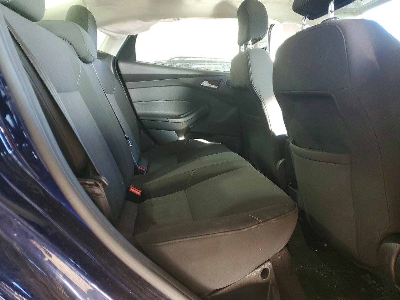 2017 FORD FOCUS SEL photo 10