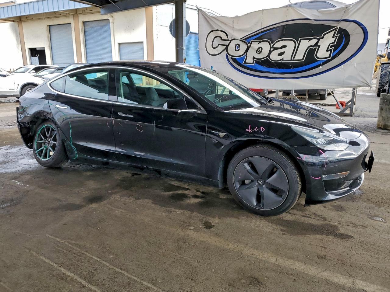 2018 TESLA MODEL 3 photo 4