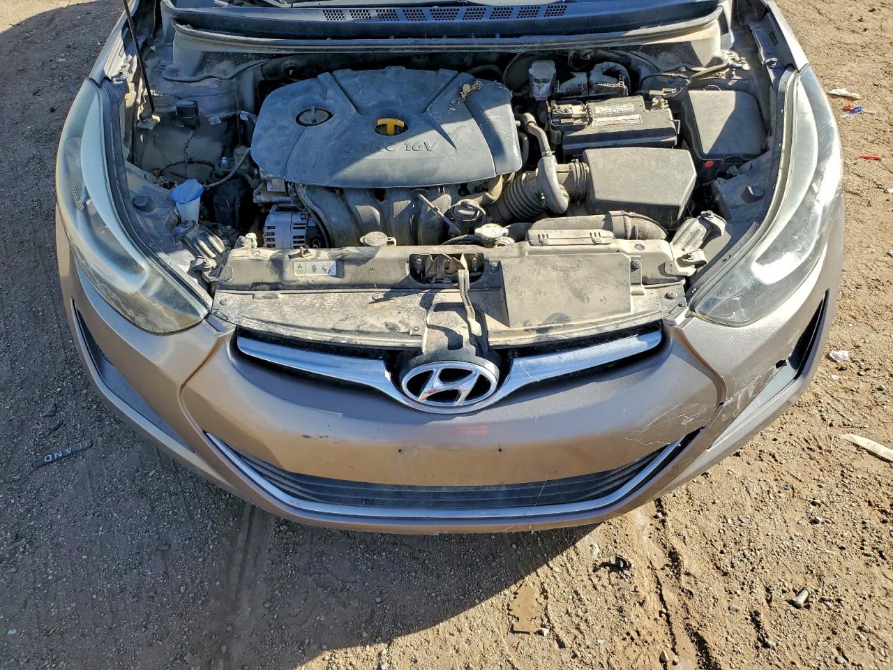 2016 HYUNDAI ELANTRA SE photo 11