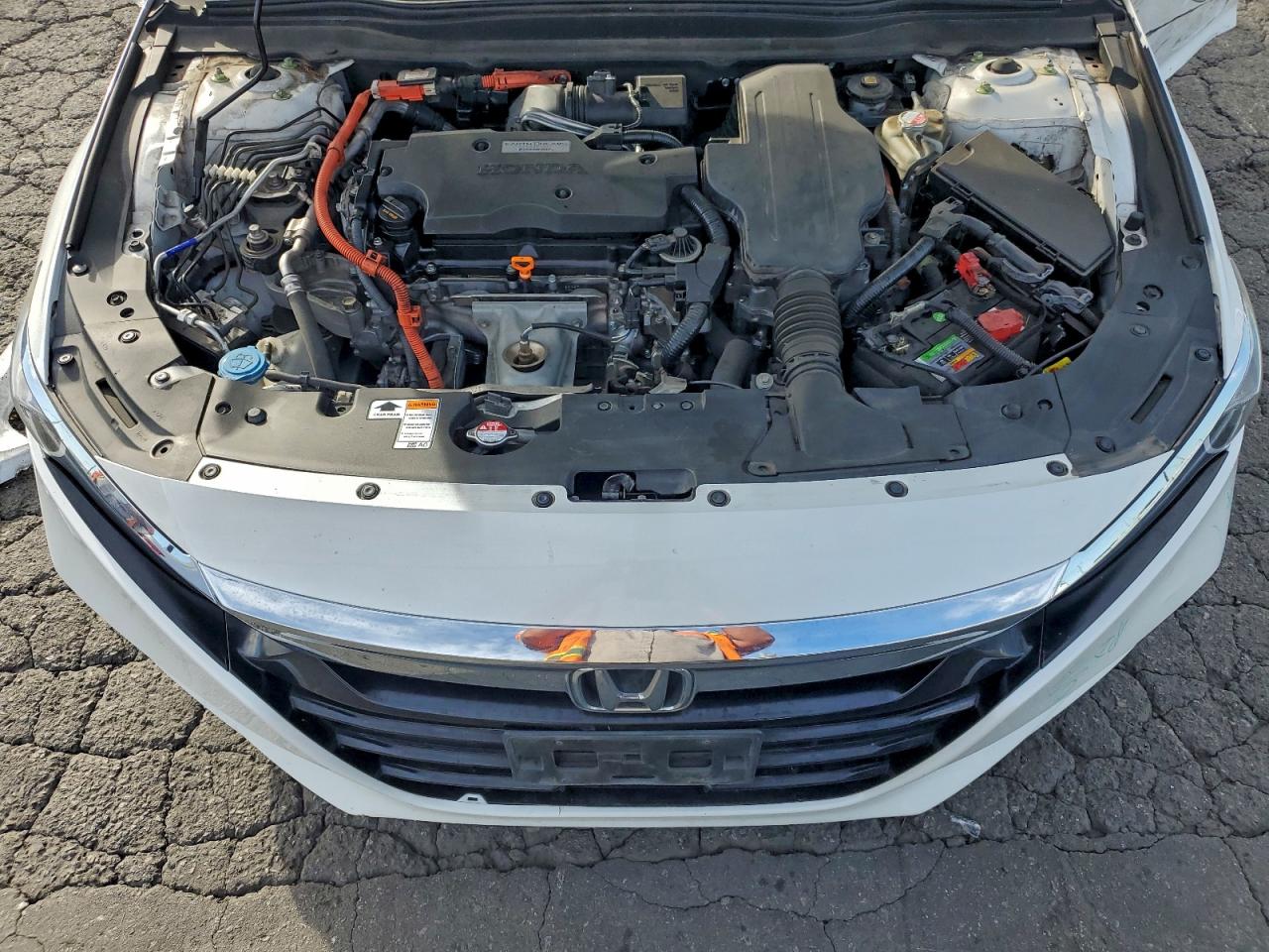 2018 HONDA ACCORD HYBRID photo 11