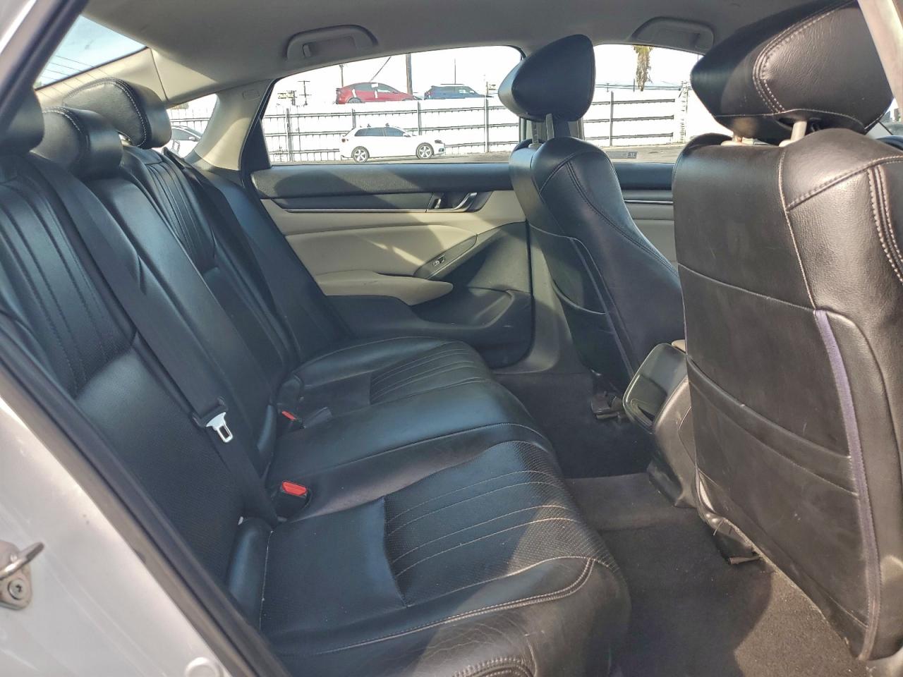 2018 HONDA ACCORD HYBRID photo 10