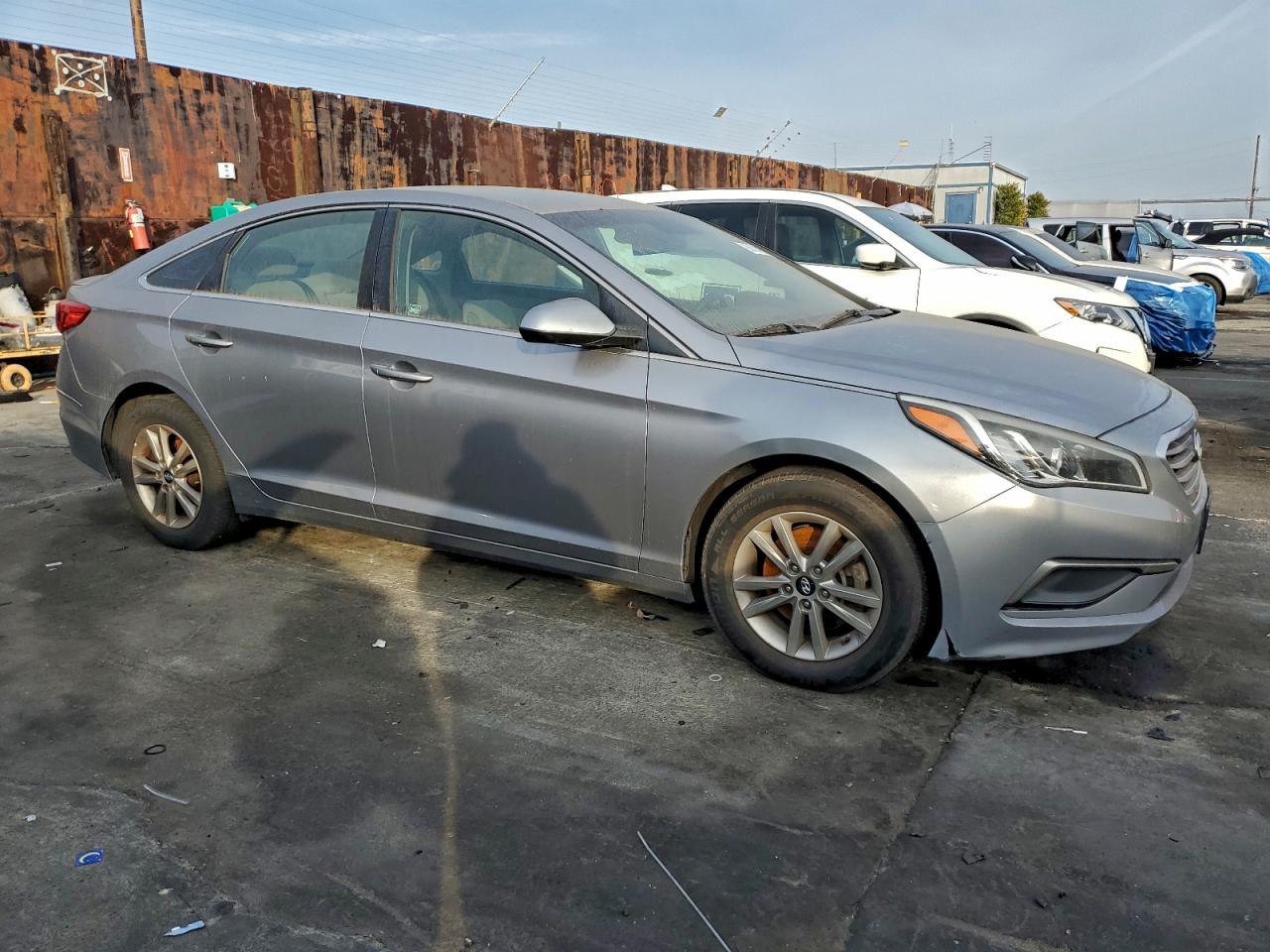 2017 HYUNDAI SONATA SE photo 4