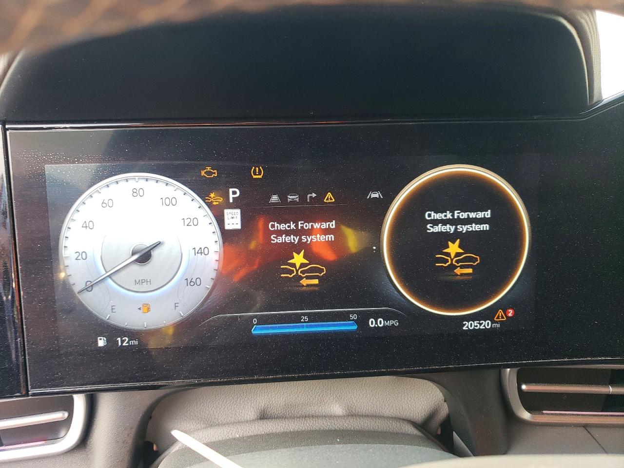 2025 HYUNDAI ELANTRA SEL photo 9