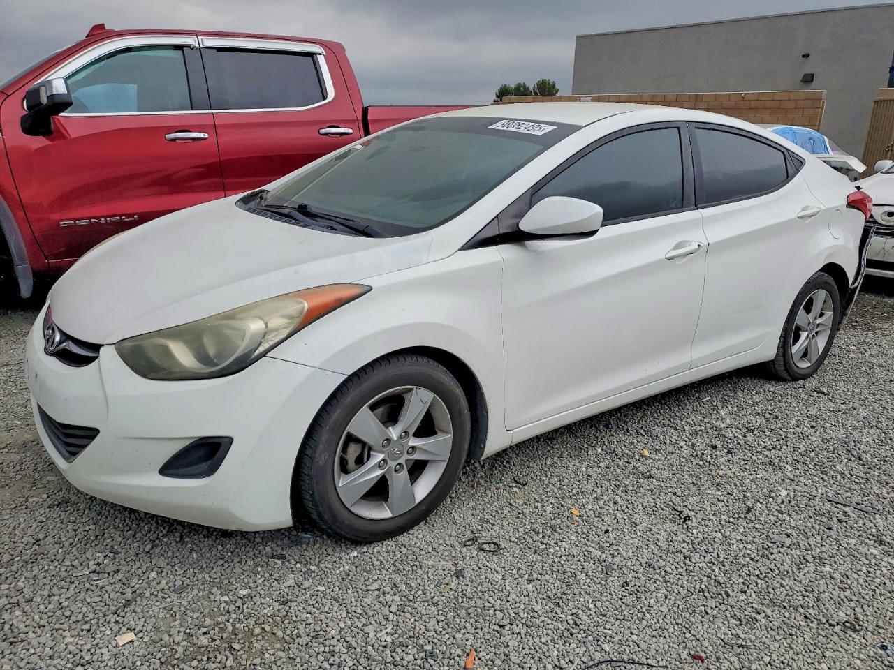 2013 HYUNDAI ELANTRA