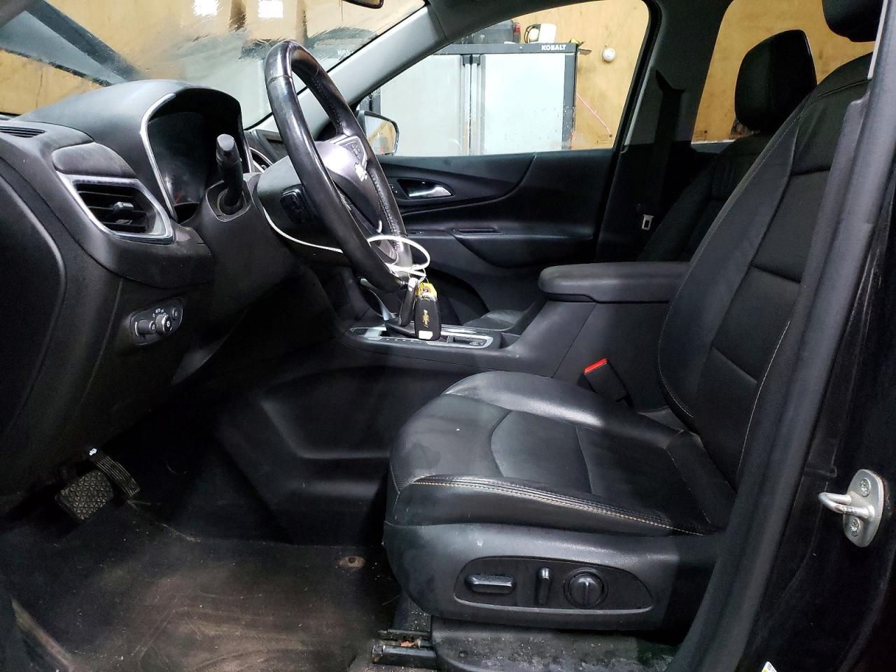 2020 CHEVROLET EQUINOX LT photo 7