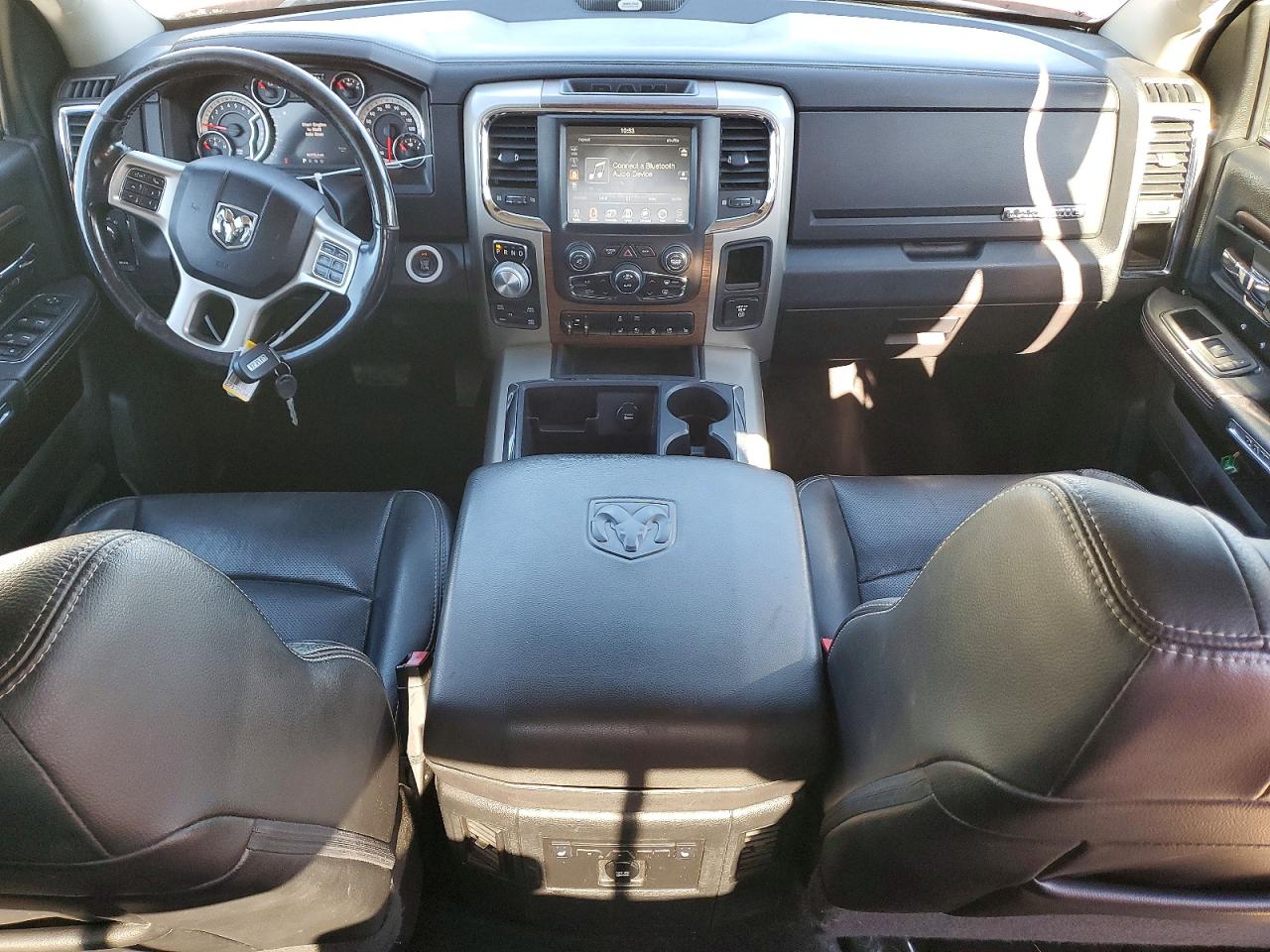 2014 RAM 1500 LARAMIE photo 8