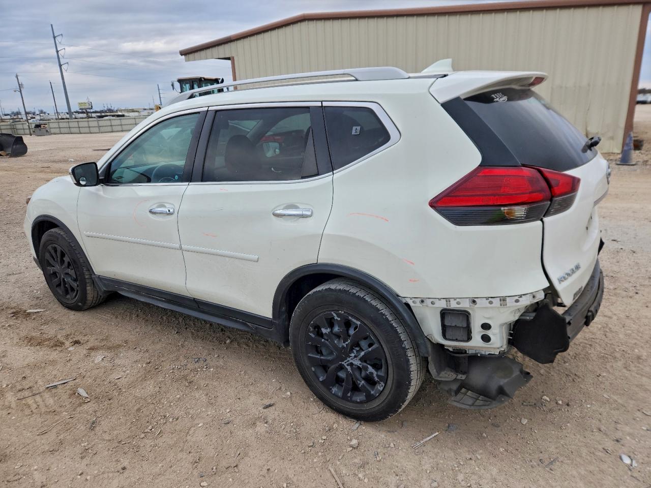 2017 NISSAN ROGUE S photo 2