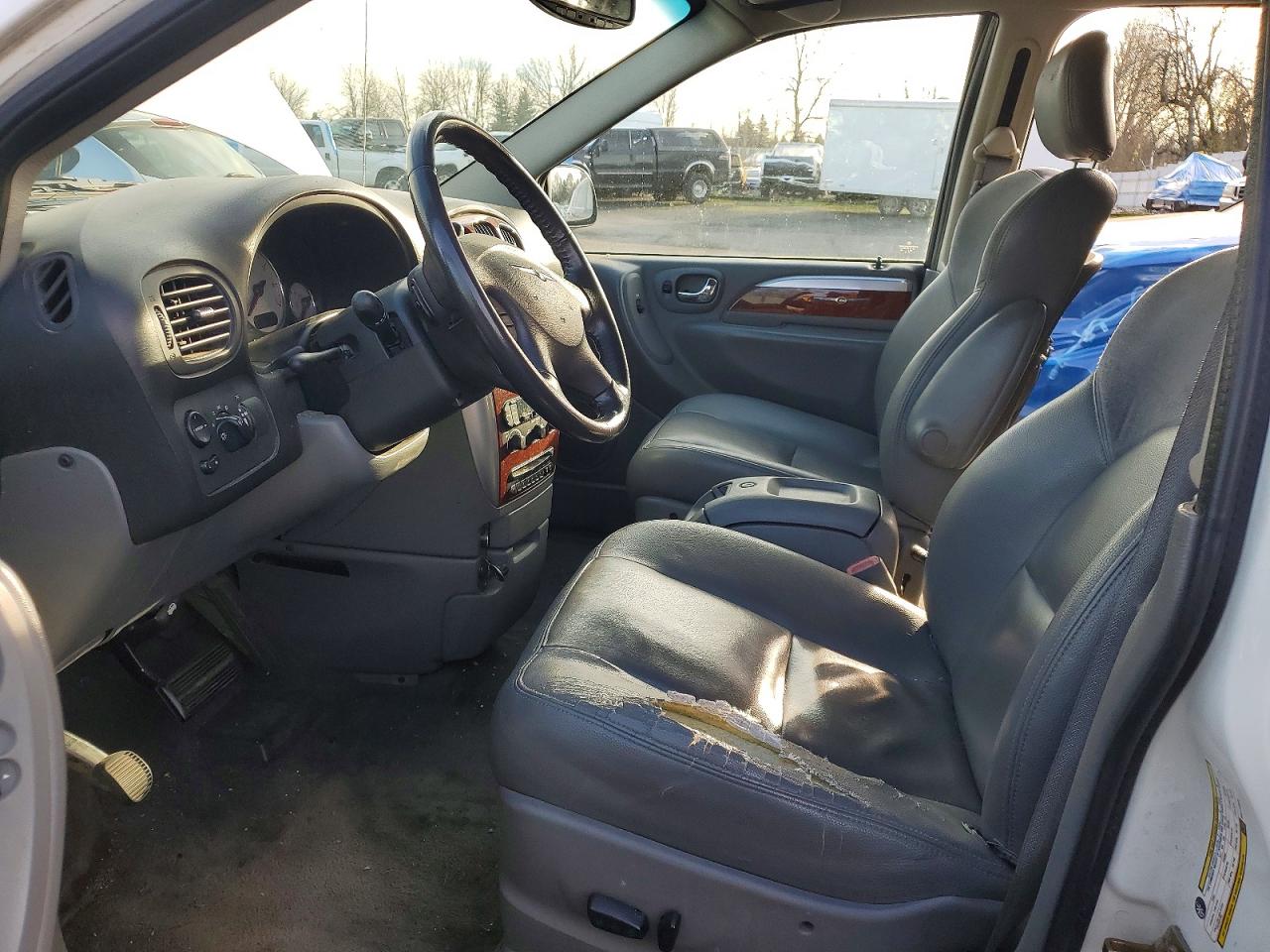2006 CHRYSLER TOWN & COUNTRY LIMITED photo 7