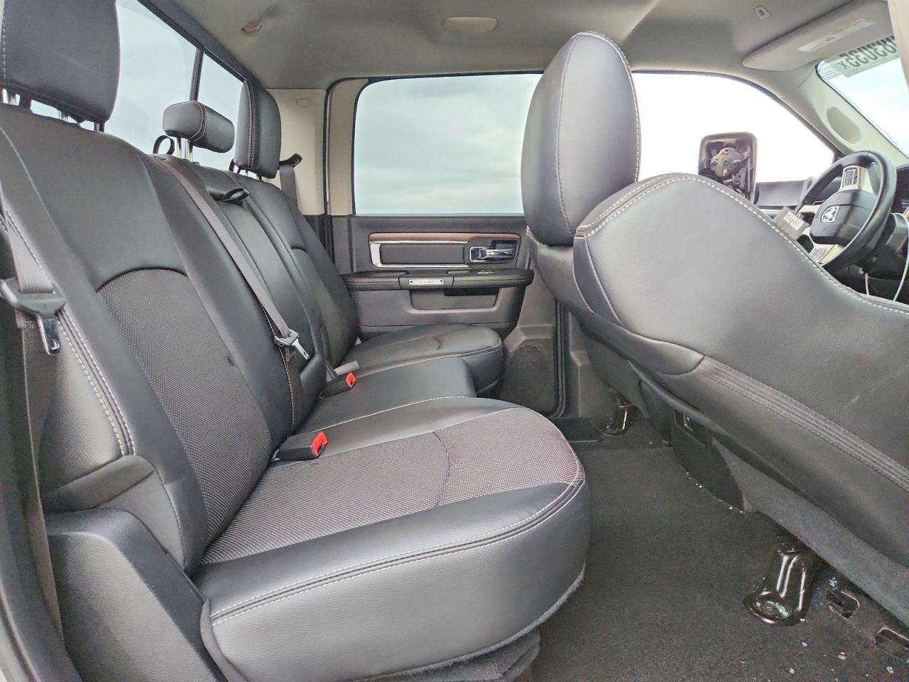 2017 RAM 2500 LARAMIE photo 19