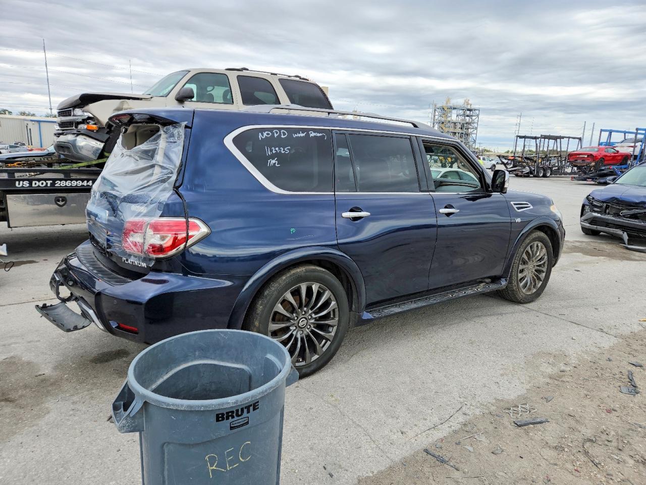 2020 NISSAN ARMADA SV photo 5