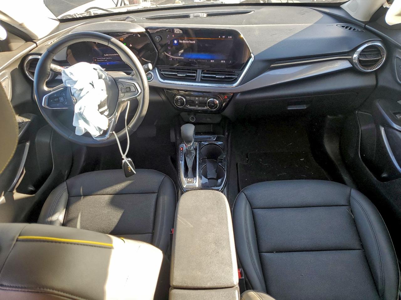 2025 CHEVROLET TRAX ACTIV photo 8