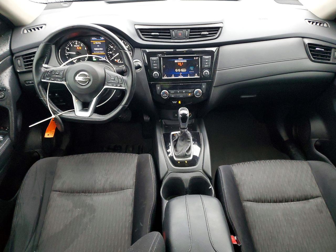 2018 NISSAN ROGUE S photo 8