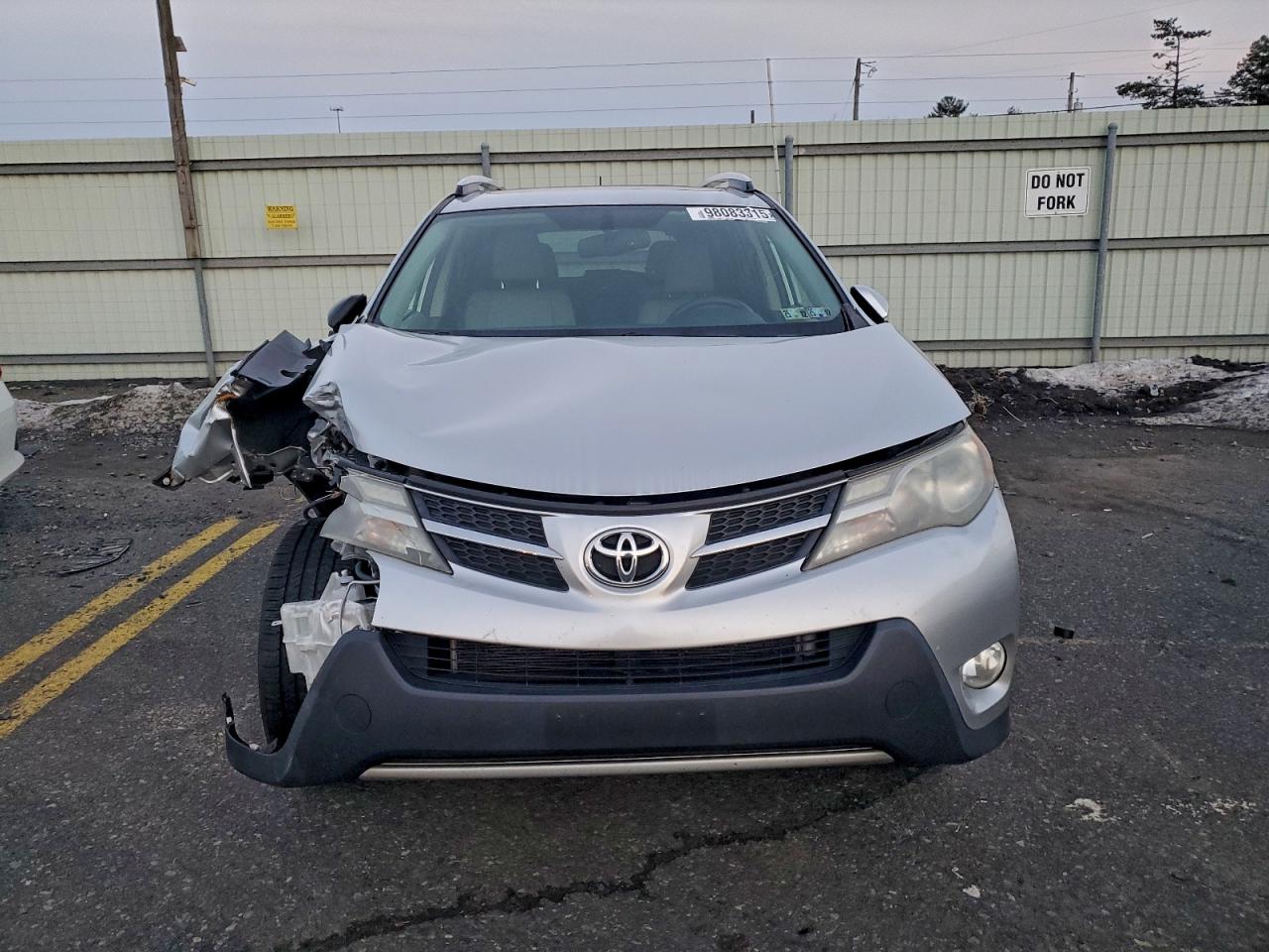 2013 TOYOTA RAV4 LIMITED photo 5