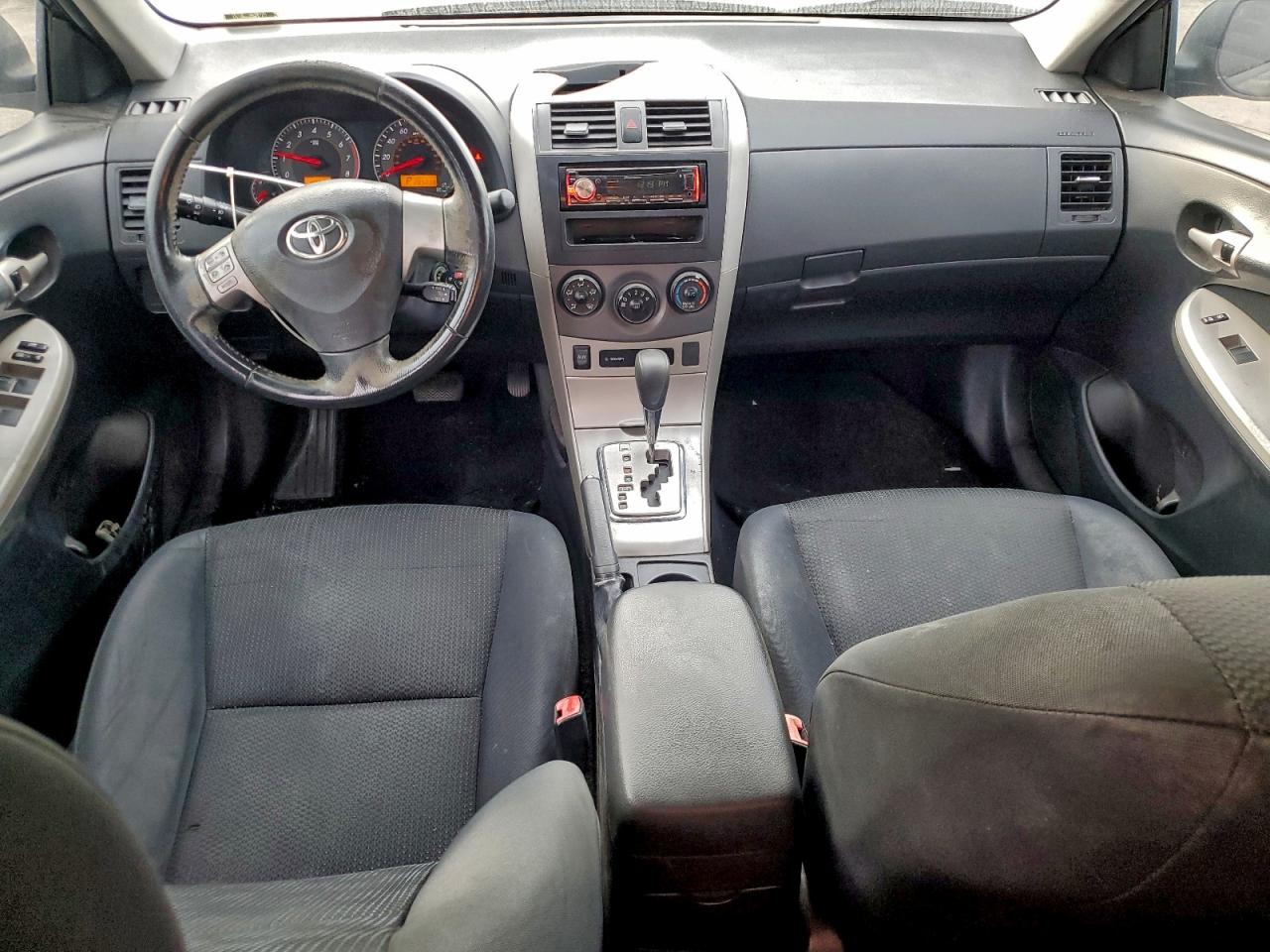 2010 TOYOTA COROLLA BASE photo 8