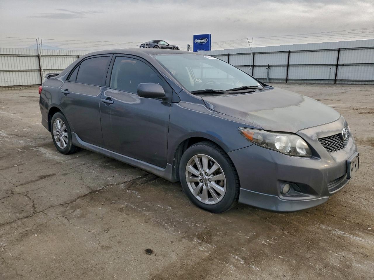 2010 TOYOTA COROLLA BASE photo 4