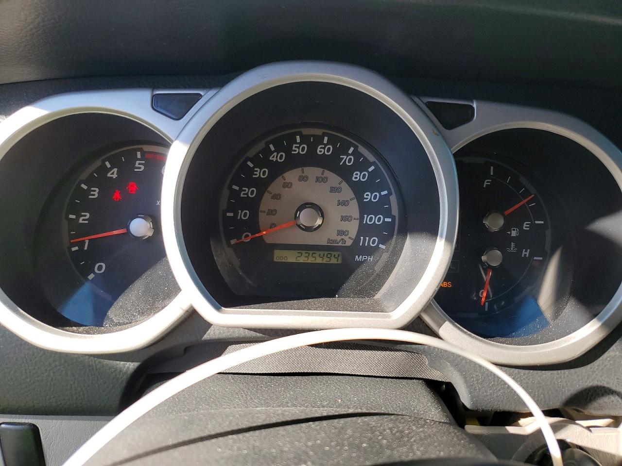 2003 TOYOTA 4RUNNER SR5 photo 9