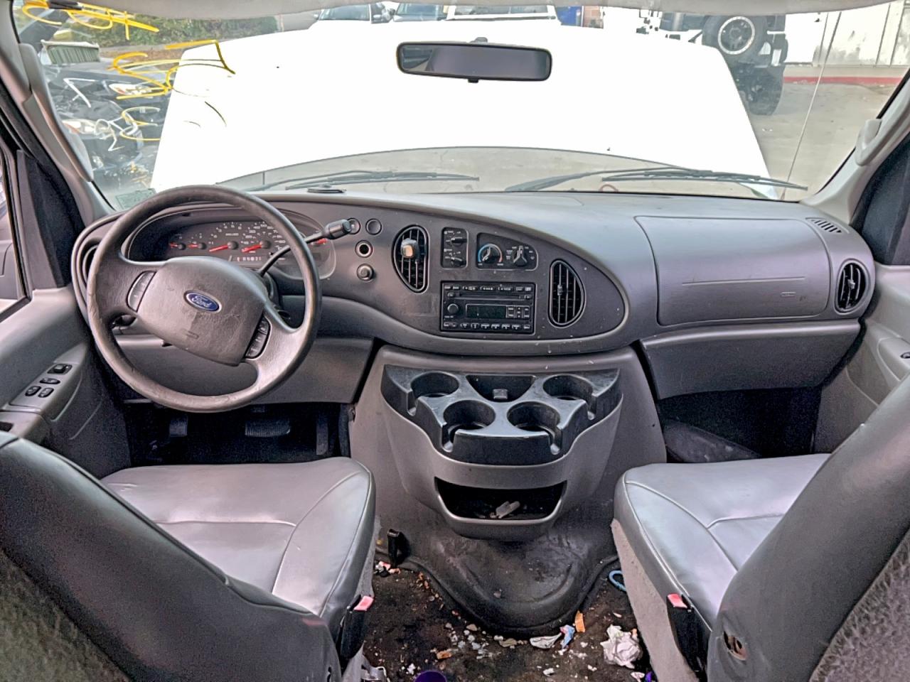 2007 FORD ECONOLINE E350 SUPER DUTY WAGON photo 9