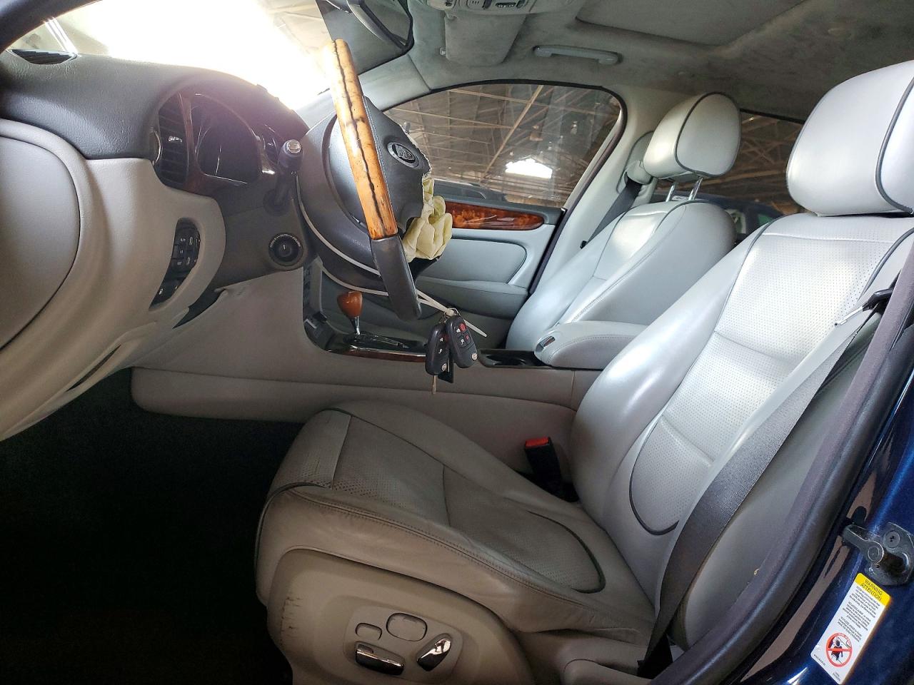 2008 JAGUAR XJ8 L photo 7
