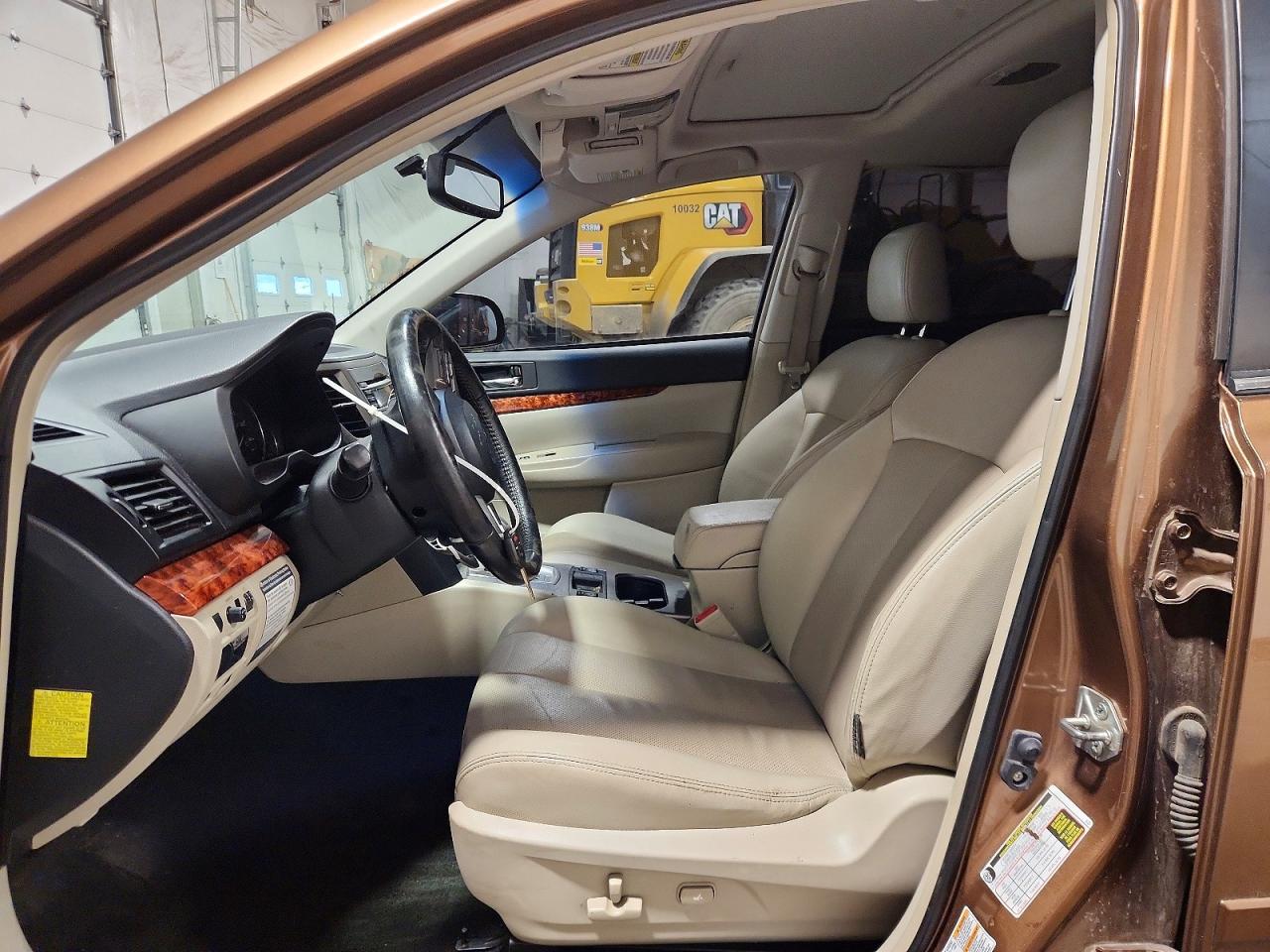 2011 SUBARU OUTBACK 2.5I LIMITED photo 7