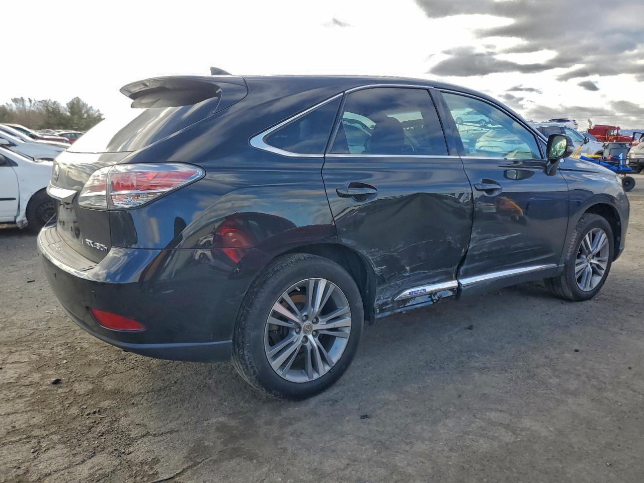 2015 LEXUS RX 450H photo 3