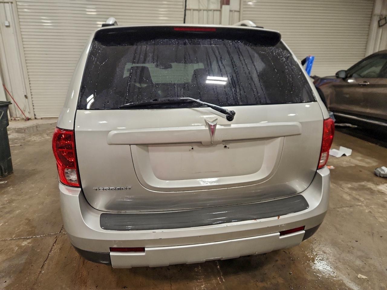 2007 PONTIAC TORRENT photo 6