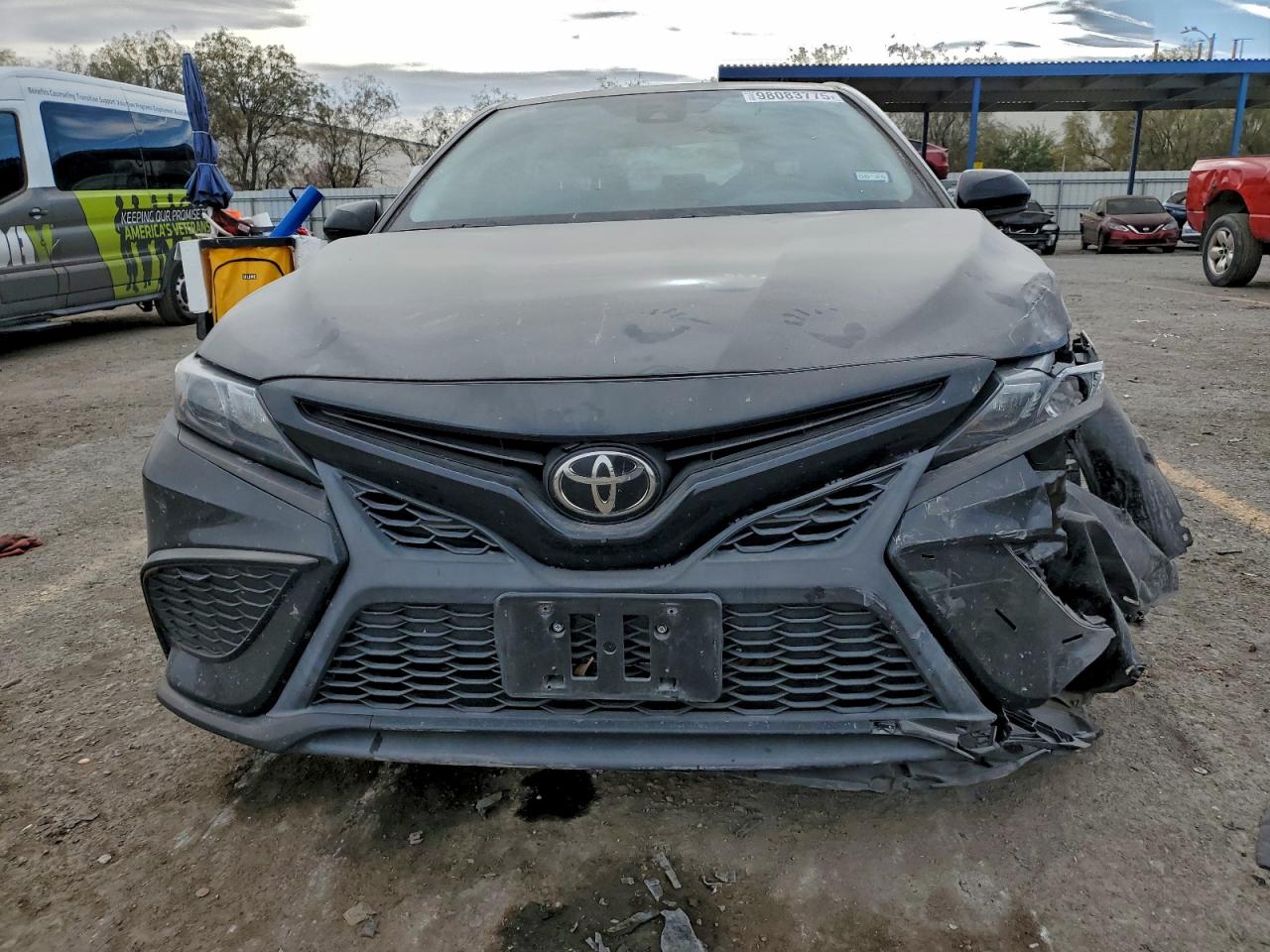 2021 TOYOTA CAMRY photo 5