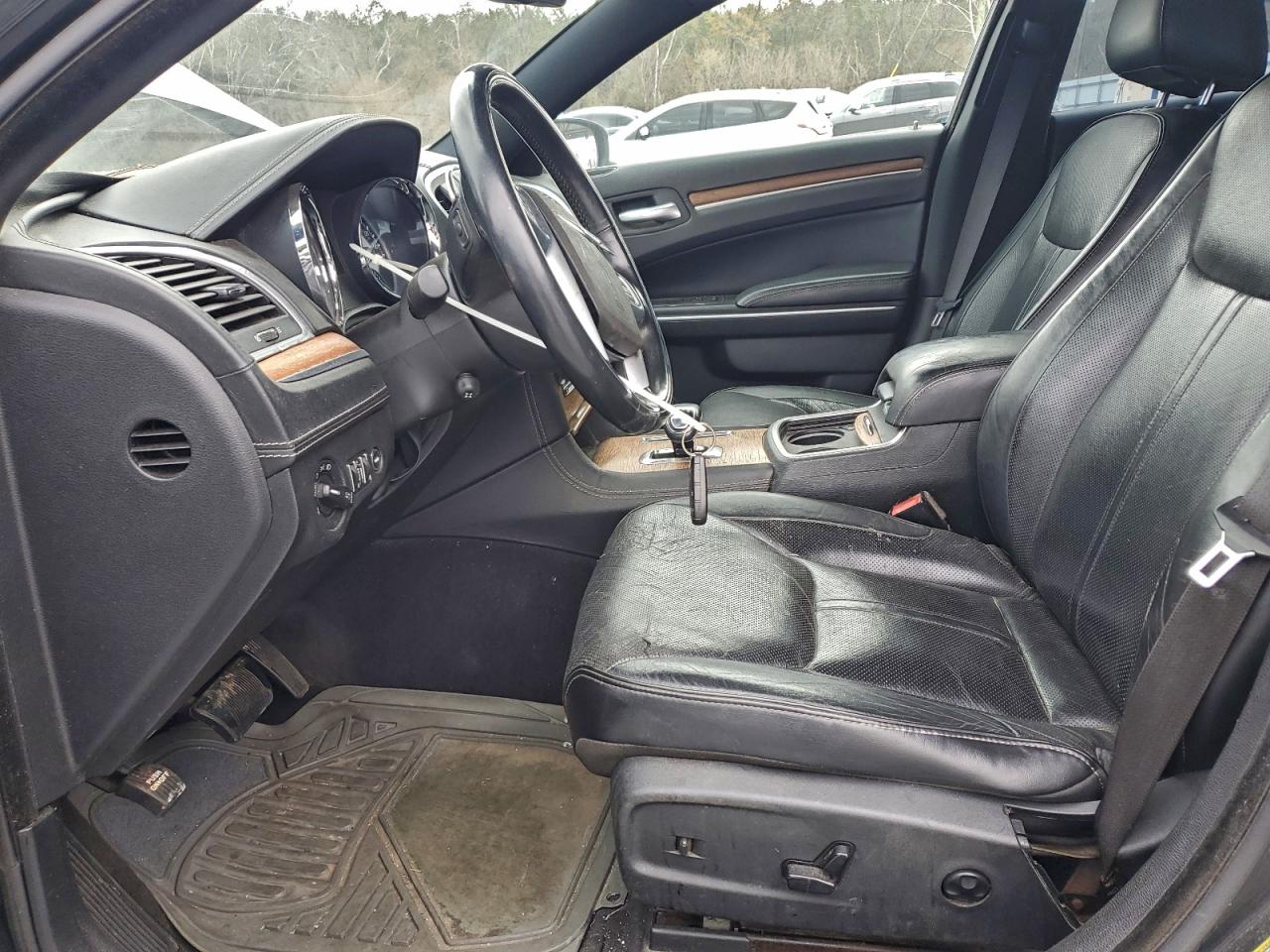 2013 CHRYSLER 300C LUXURY photo 7