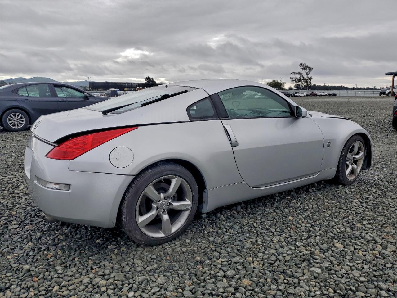 2008 NISSAN 350Z COUPE photo 3