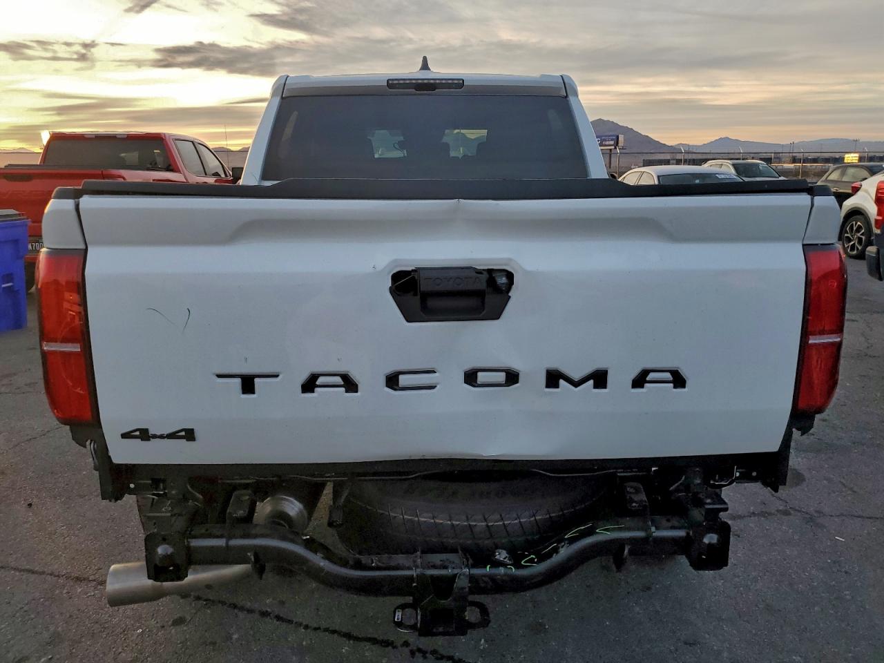 2025 TOYOTA TACOMA DOUBLE CAB photo 6