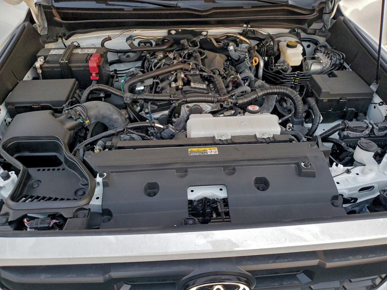 2025 TOYOTA TACOMA DOUBLE CAB photo 11