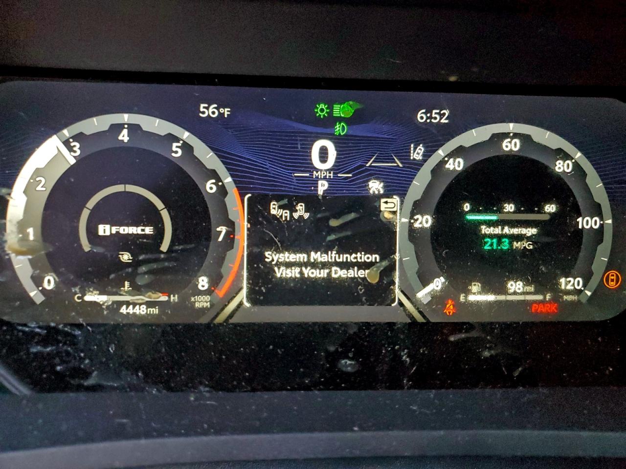 2025 TOYOTA TACOMA DOUBLE CAB photo 9