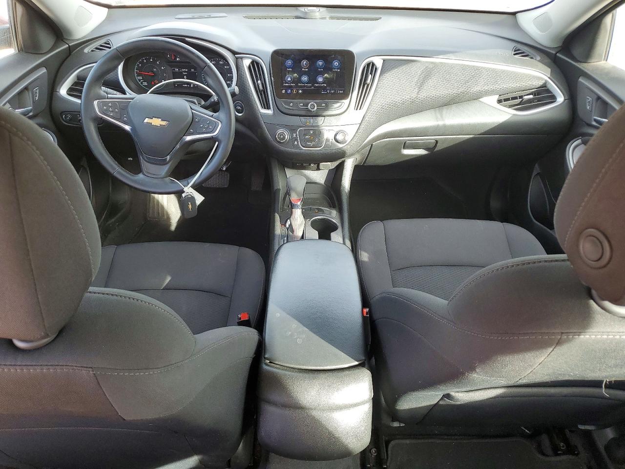 2024 CHEVROLET MALIBU RS photo 8