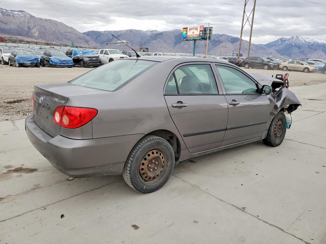 2006 TOYOTA COROLLA CE photo 3